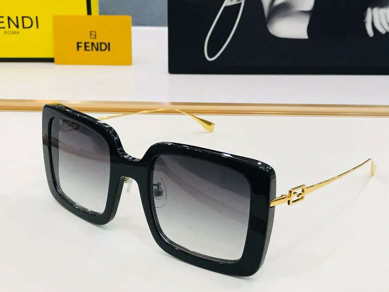 Picture of Fendi Sunglasses _SKUfw55115436fw